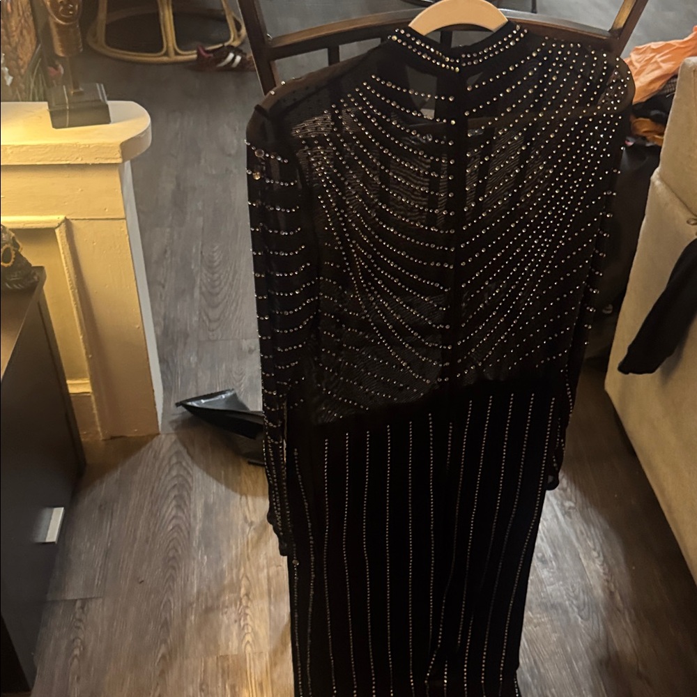 Chic Black Beaded Long Sleeve Dress - Picture 3 of 4
